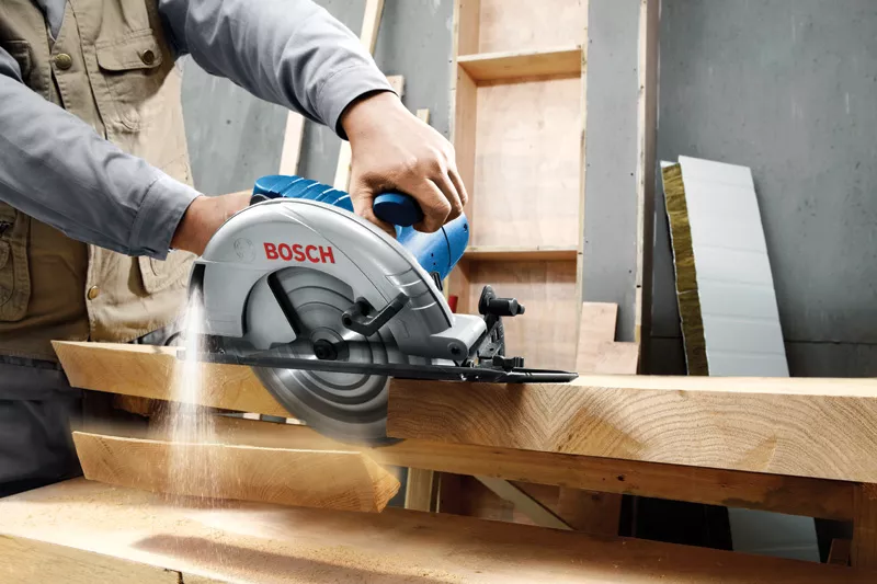 Bosch Hand-Held Circular Saw 9.25 inch 2050 W - GKS 235 Turbo - 06015A20K0