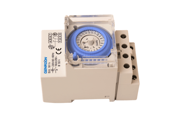 SUL-181h – 24-Hour Timer – 16A, 230V – 30-Minute Accuracy